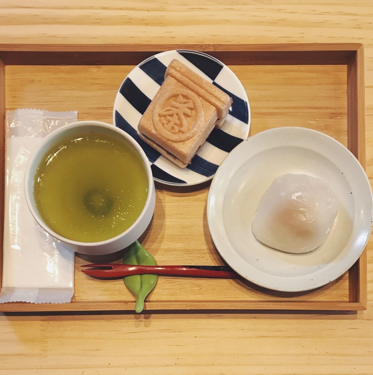 f:id:asacafe:20190726175106j:plain f:id:asacafe:20190726175106j:plain