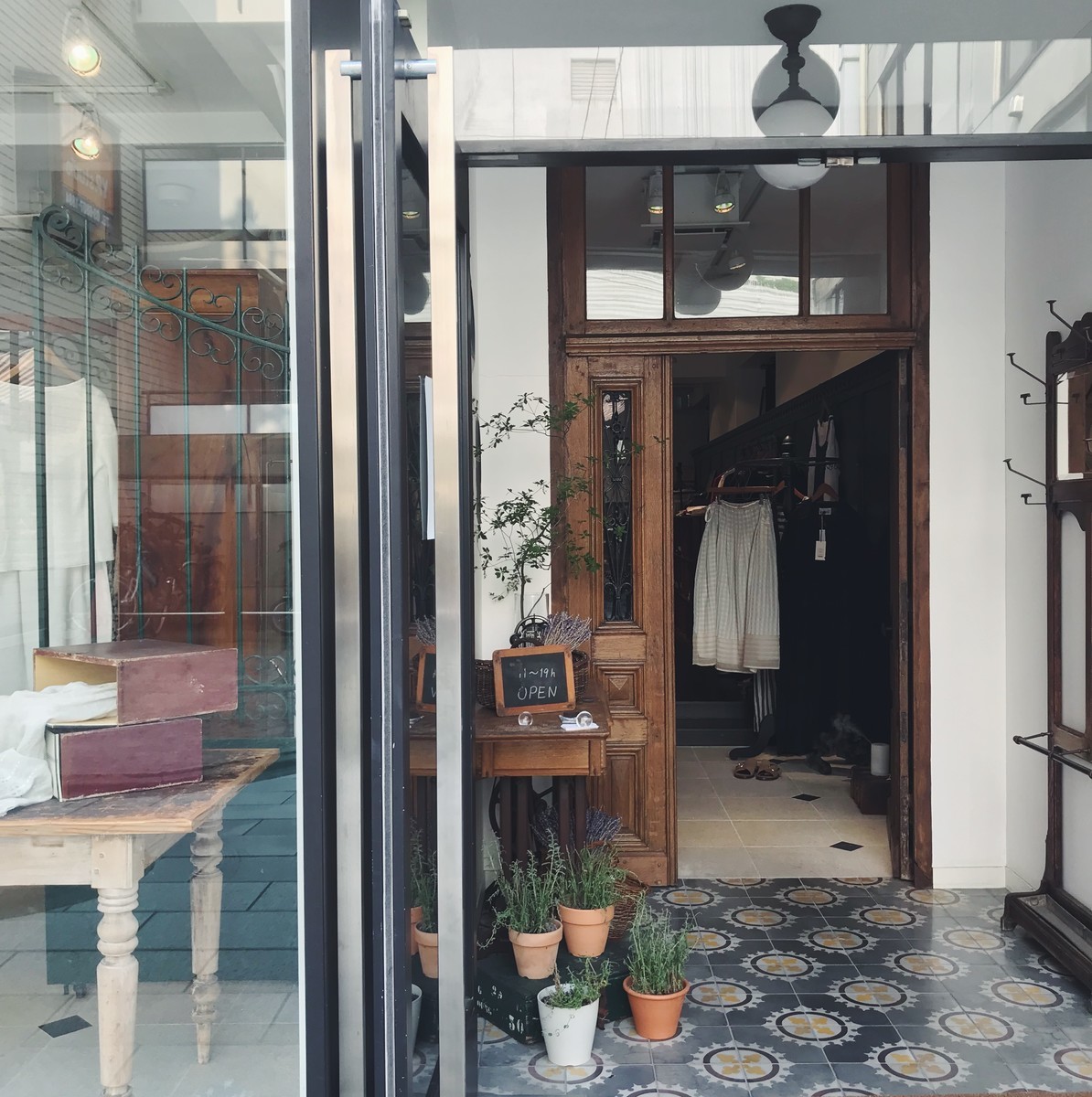 f:id:asacafe:20190808032013j:plain f:id:asacafe:20190808032013j:plain