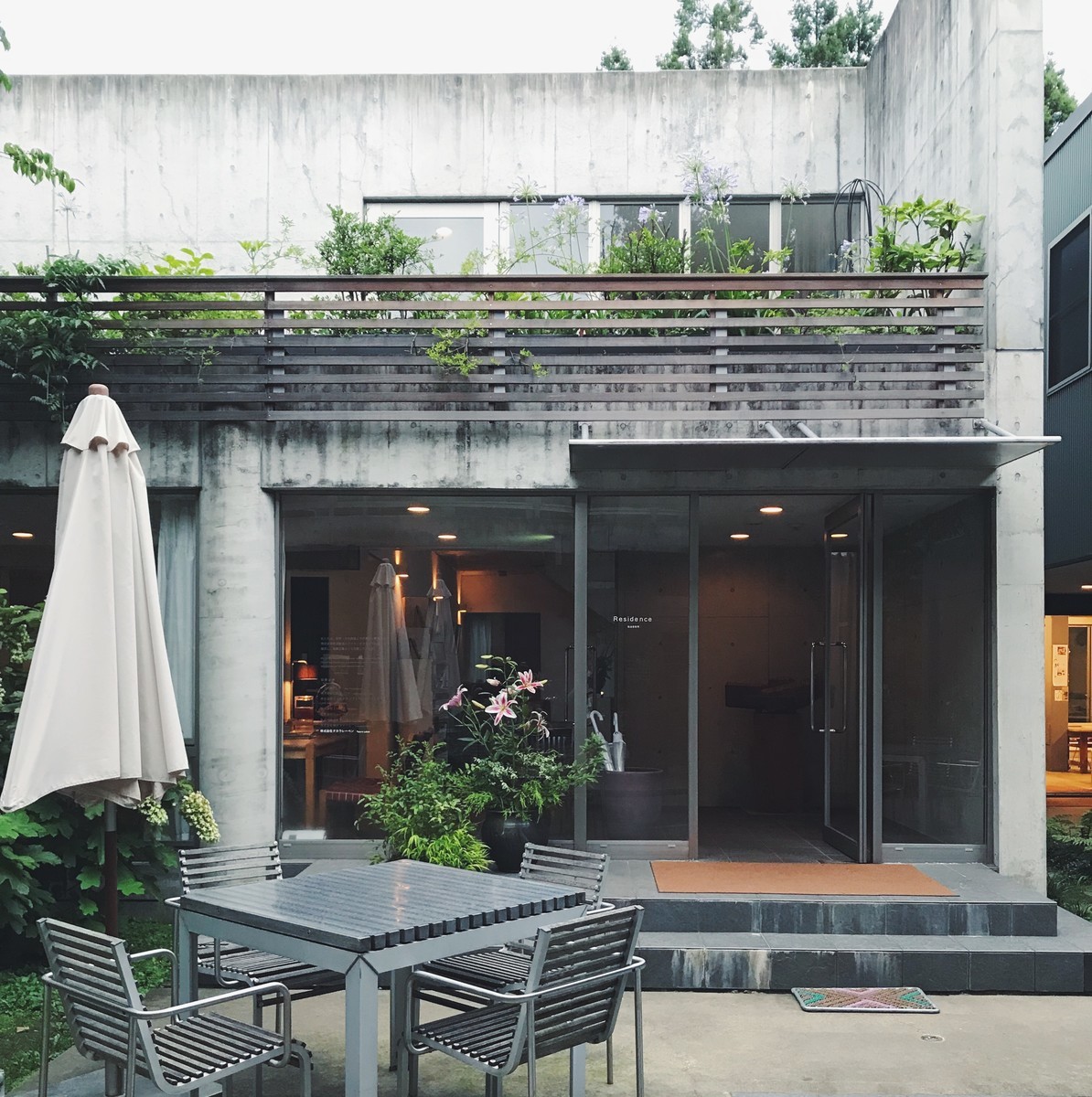 f:id:asacafe:20190828092041j:plain f:id:asacafe:20190828092041j:plain