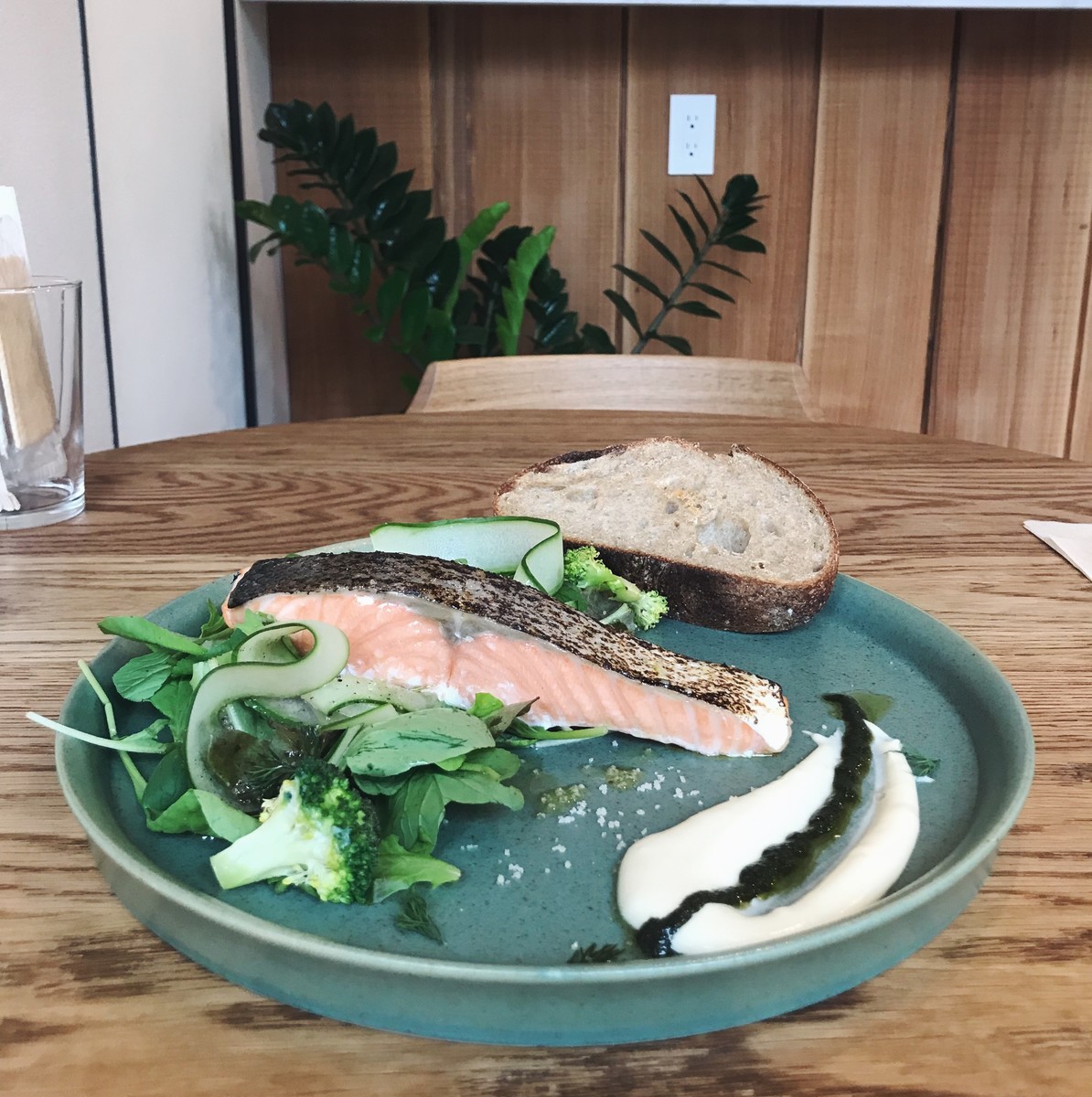 f:id:asacafe:20190904133228j:plain f:id:asacafe:20190904133228j:plain