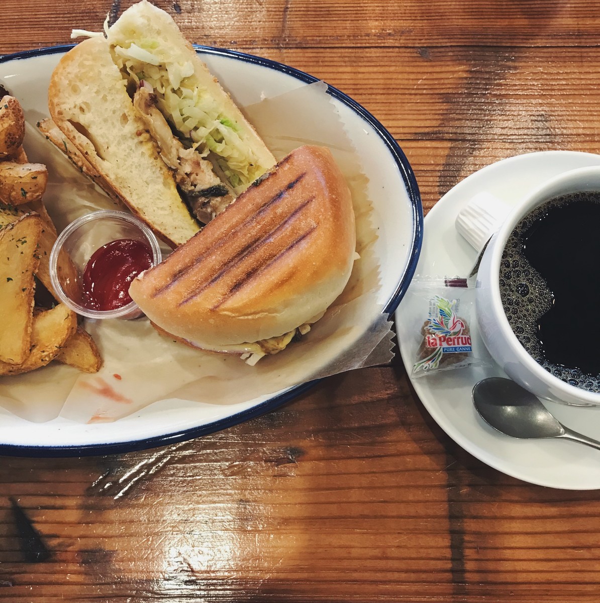 f:id:asacafe:20191129162401j:plain f:id:asacafe:20191129162401j:plain