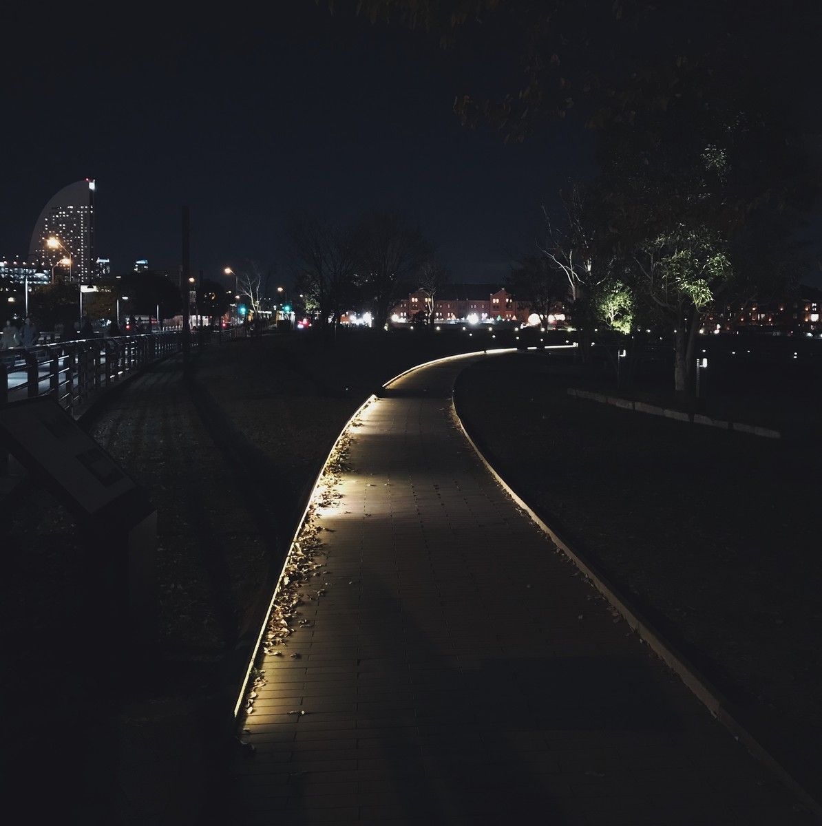 f:id:asacafe:20191214091355j:plain f:id:asacafe:20191214091355j:plain