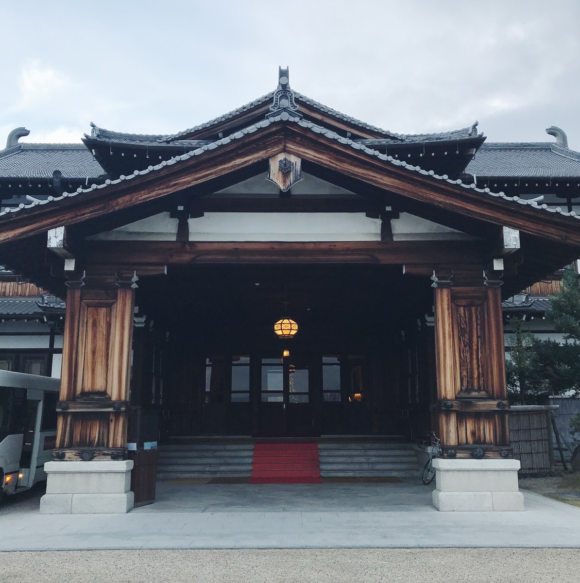 f:id:asacafe:20191220182910j:plain f:id:asacafe:20191220182910j:plain