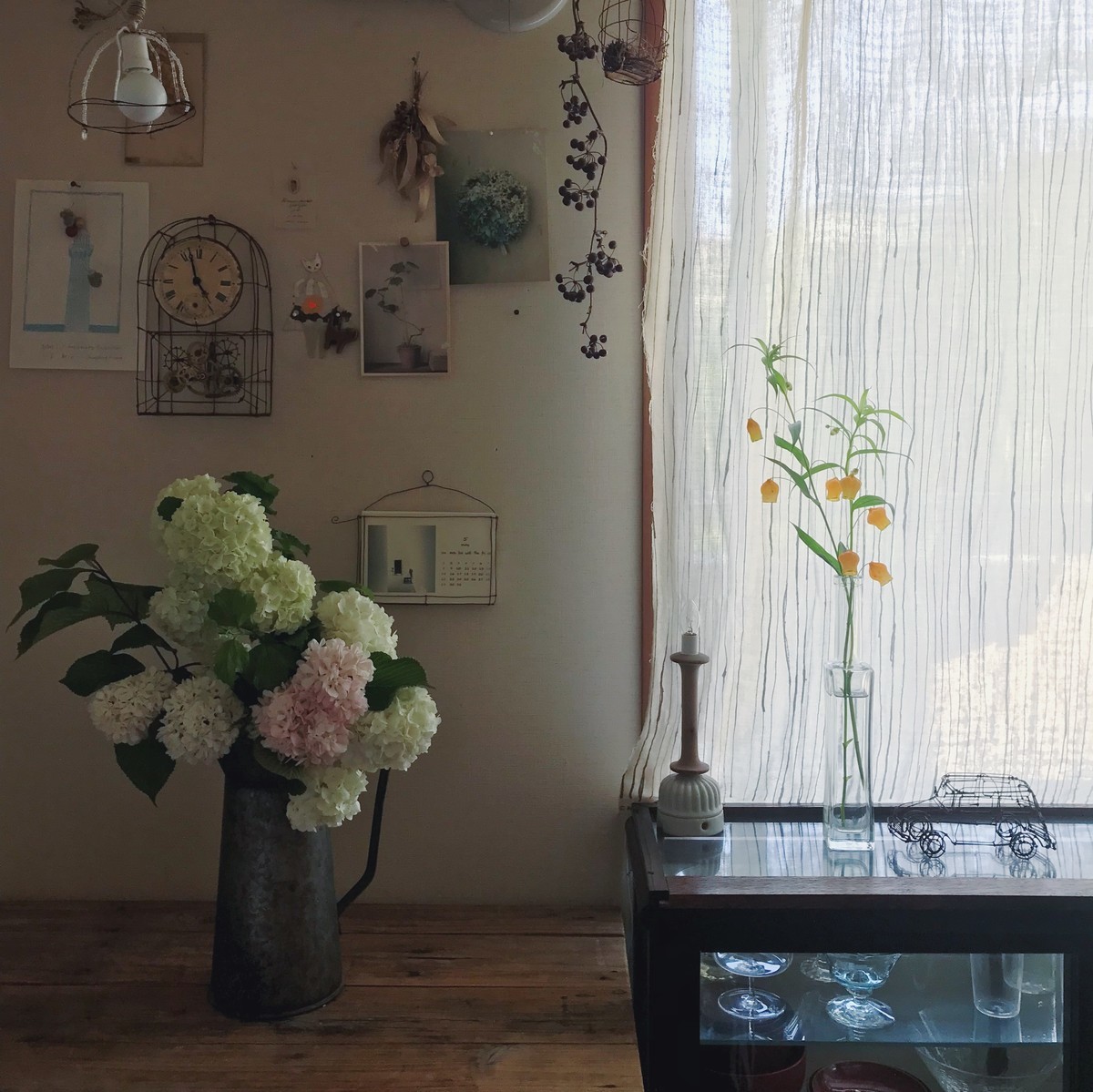 その後の花と新しい花 Cafe 日和
