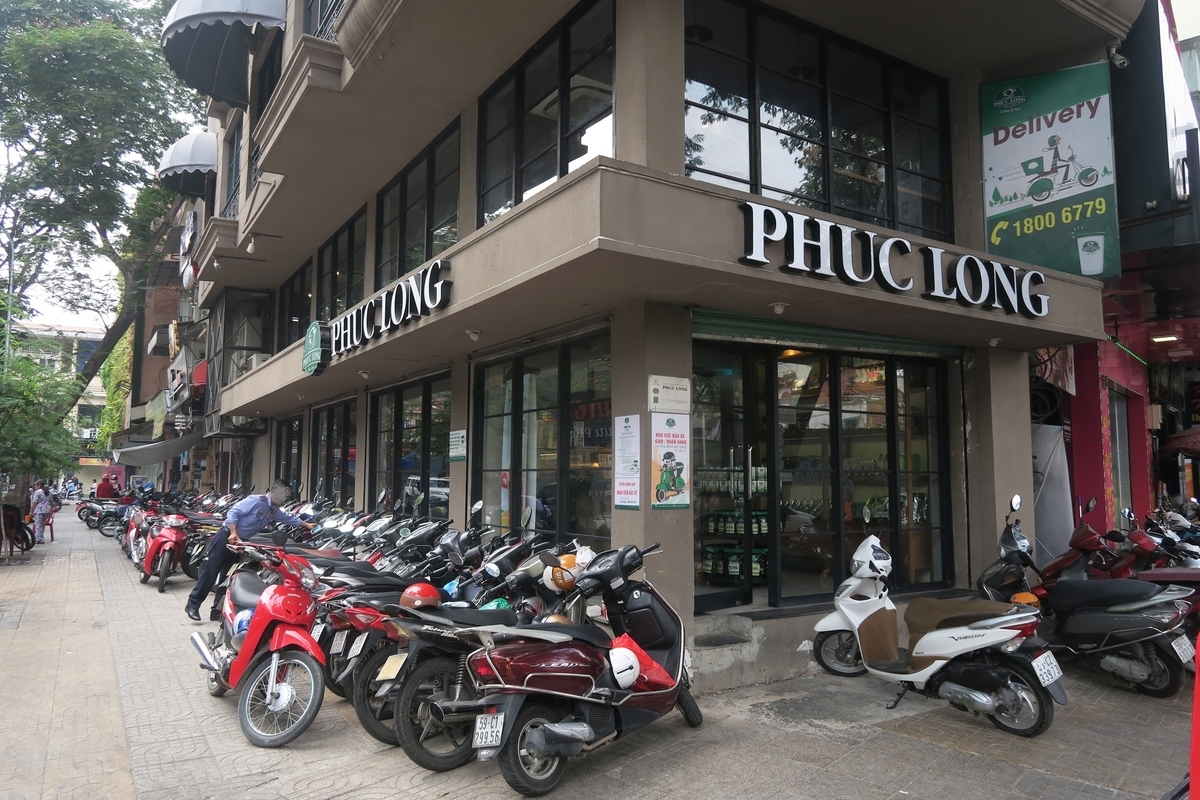 Phuc Long Coffee & Tea Express