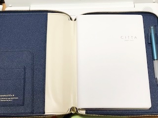 Citta手帳にカバーをさがしました ダイソーのオススメペンも発見 あさろぐ Citta手帳にカバーをさがしました ダイソーのオススメペンも発見 あさろぐ