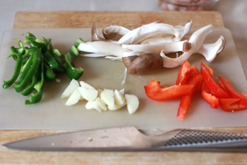 焼うどん161031材料切り