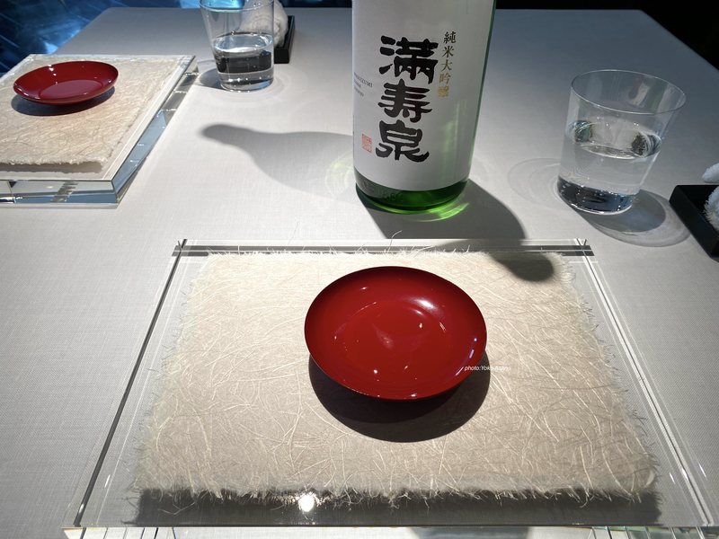 ミシュラン二つ星  NARISAWA イノベーティブ　