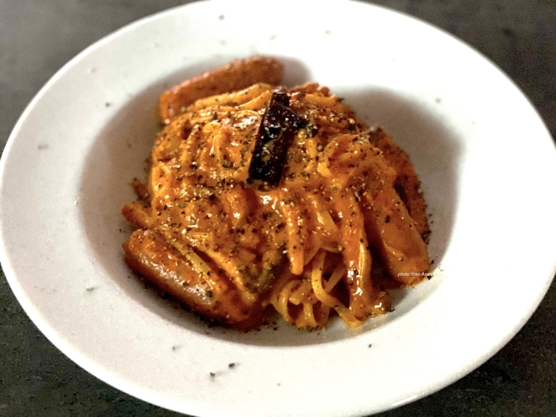北野エースの生パスタとソースを作る画像