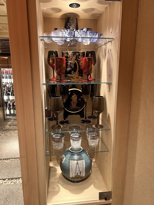 鮨 よしだの内観