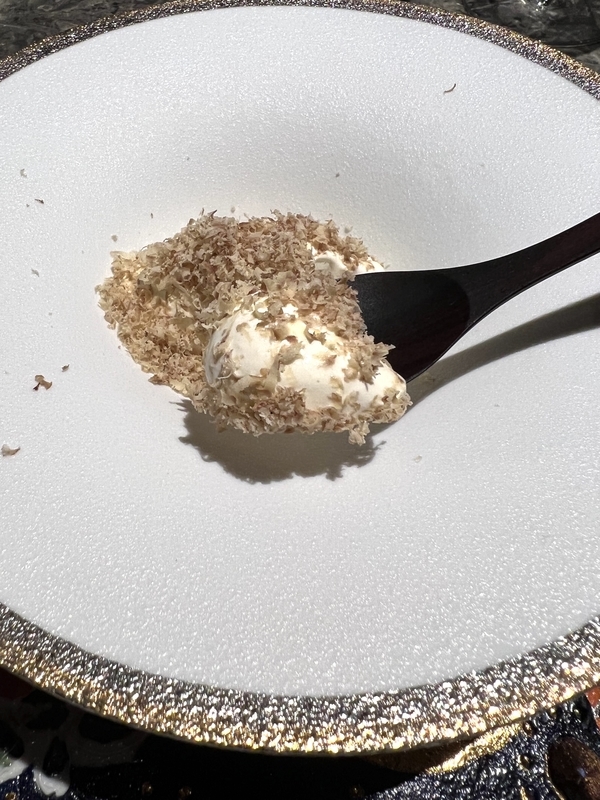 デザートのホワイトモンブランの画像