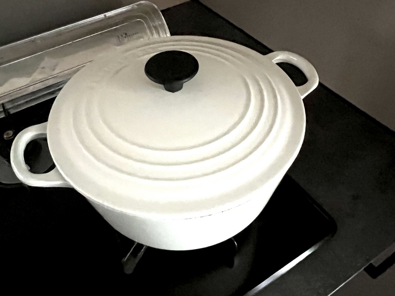 ル・クルーゼ鍋の画像