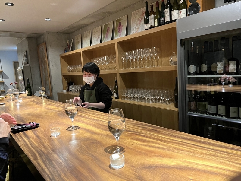 西麻布の隠れた名所ワインバー、Cave de ASUKA（カーブ・ド・アスカ