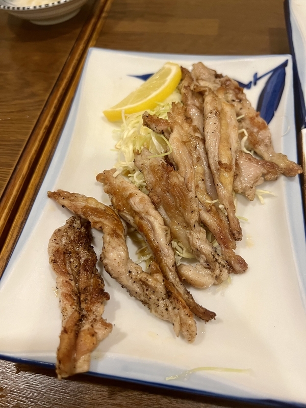 鶴橋の居酒屋の料理の画像