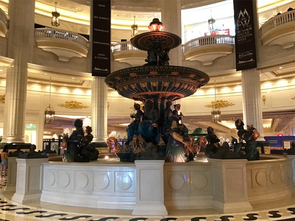 f:id:asato418:20191024224000j:plain