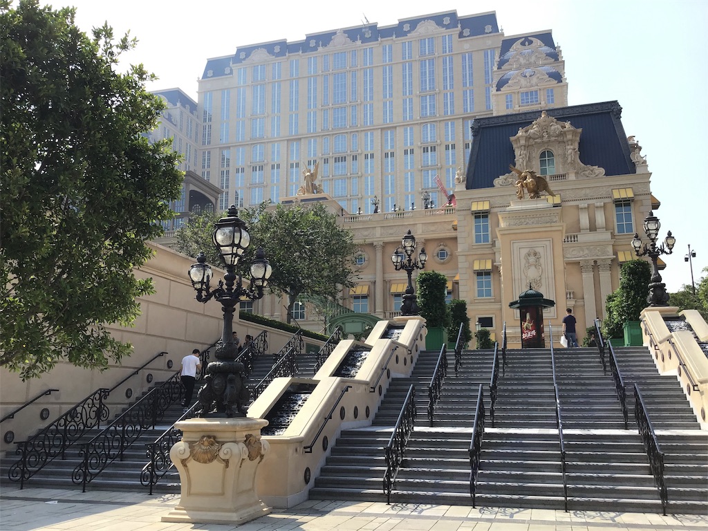 f:id:asato418:20191024224118j:plain