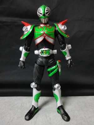 S.H.フィギュアーツ　仮面ライダーベルデ Amazon.co.jp: 魂ウェブ限定 S.H.Figuarts 仮面ライダーベルデ