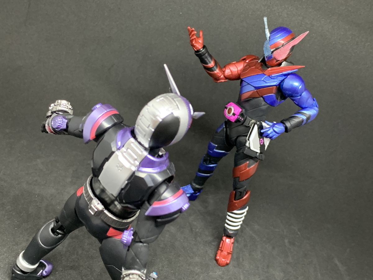 S.H.フィギュアーツ 仮面ライダーディケイド（ネオディケイドライバー
