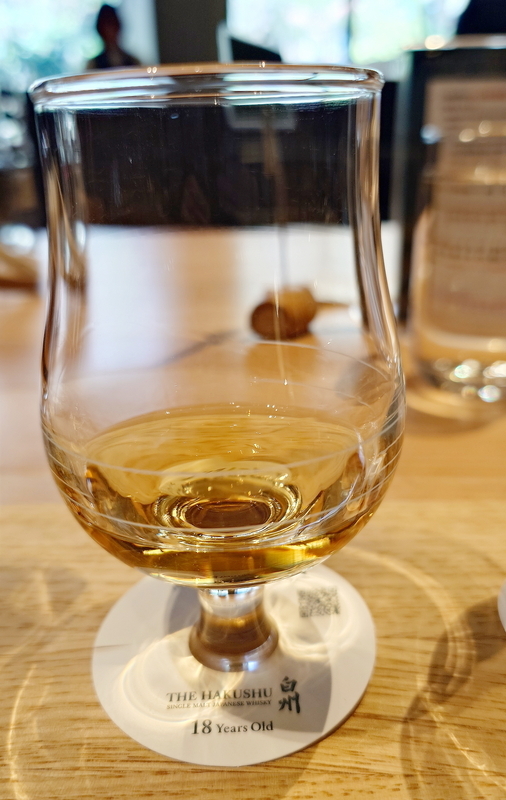 レビュー/Bar飲み】#157『白州18年』は瑞々しくありながら深みの