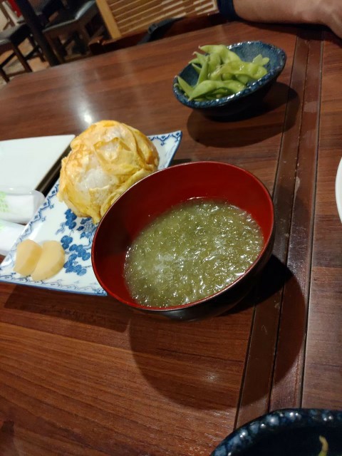 鹿児島県_奄美_徳之島_居酒屋「良酔」_卵おにぎり_あおさの味噌汁