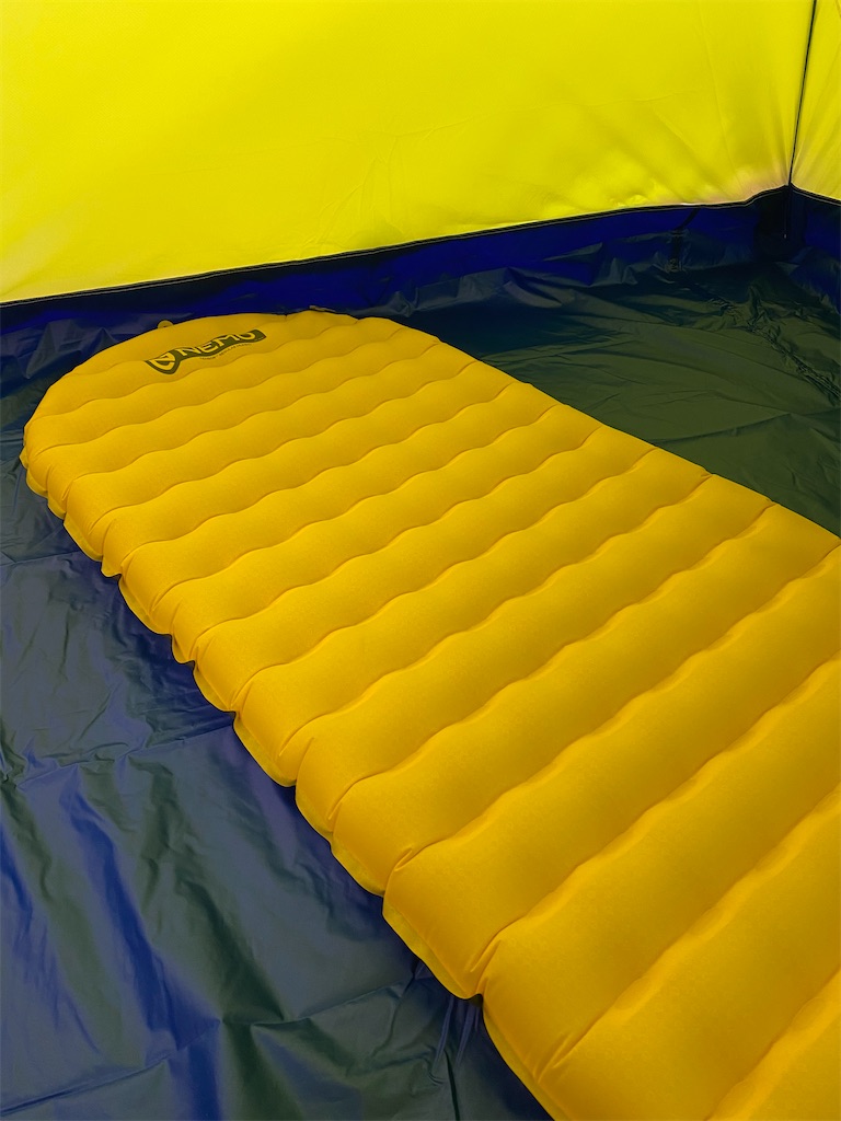 ソロキャンプのマットは季節で考える！冬キャンプは【R値】を意識して