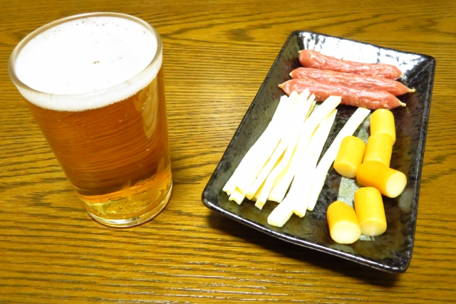 デイキャンプでスモーク料理してビールでもいかが おすすめスモーカー インドア人間のソロキャンプ日記