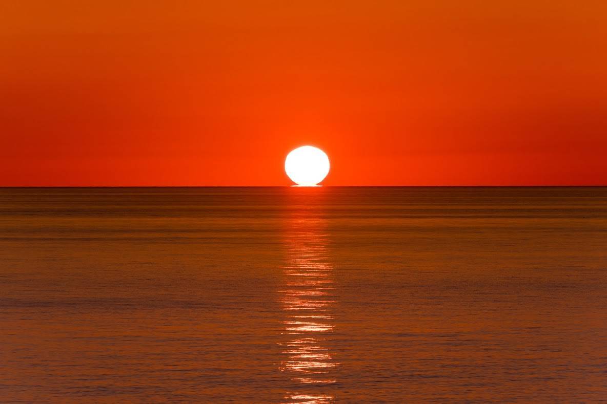 夕日