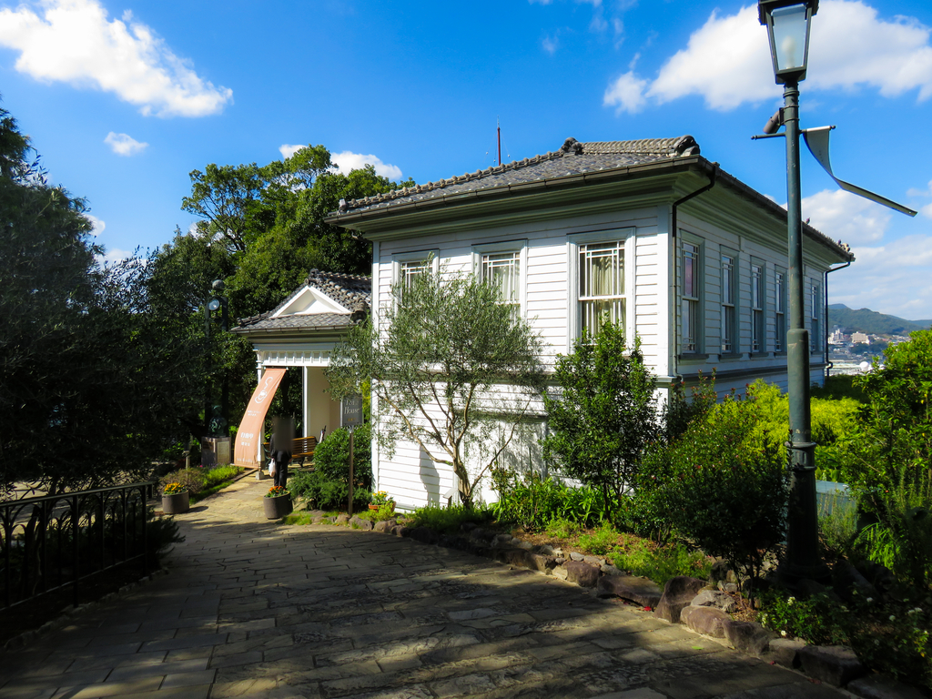 f:id:astral01:20181029225217j:plain f:id:astral01:20181029225217j:plain