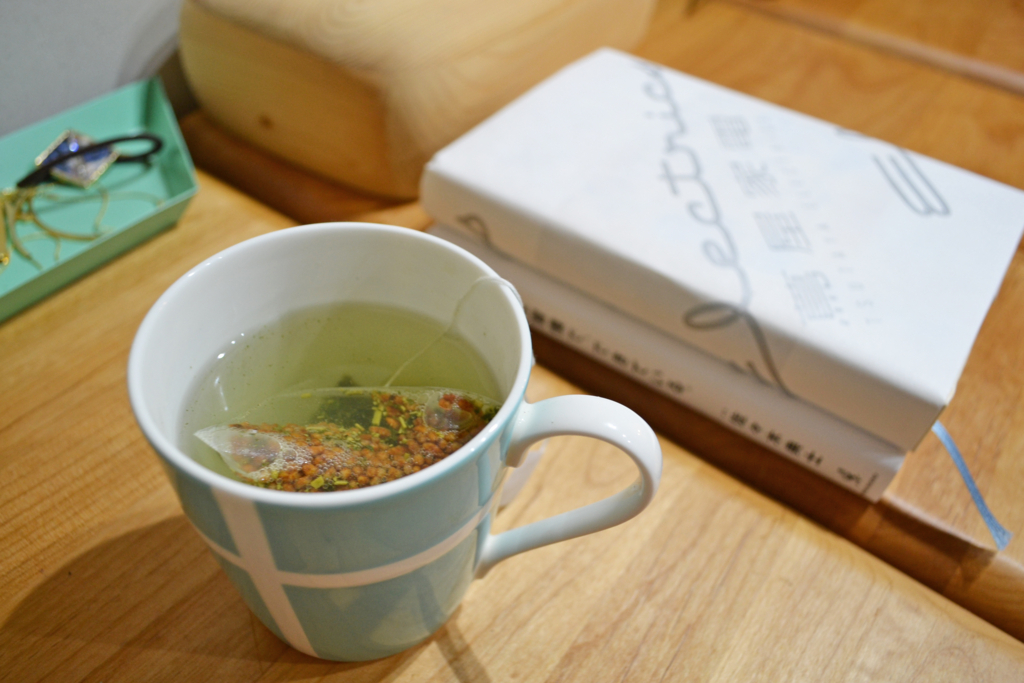 f:id:asuka-hiraya:20180610120309j:plain f:id:asuka-hiraya:20180610120309j:plain