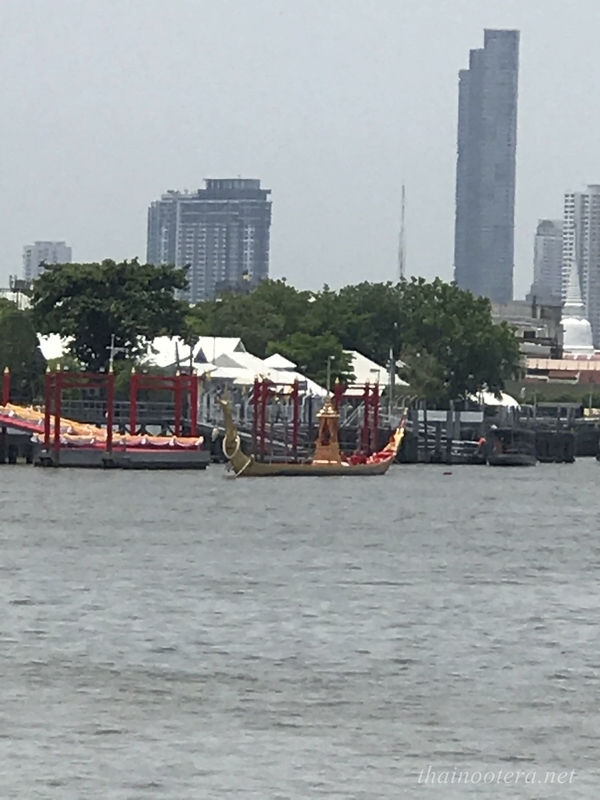 f:id:at_yayoi:20191203101039j:plain f:id:at_yayoi:20191203101039j:plain