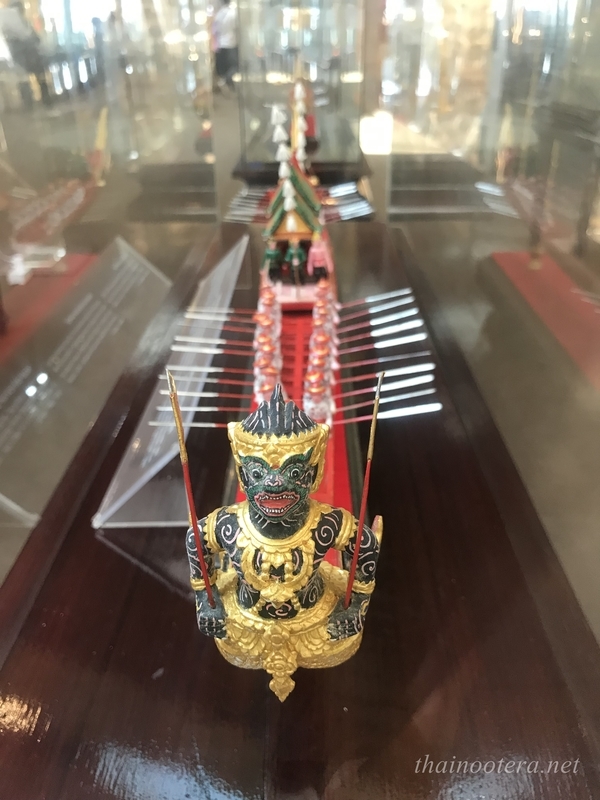 f:id:at_yayoi:20191211215132j:plain f:id:at_yayoi:20191211215132j:plain