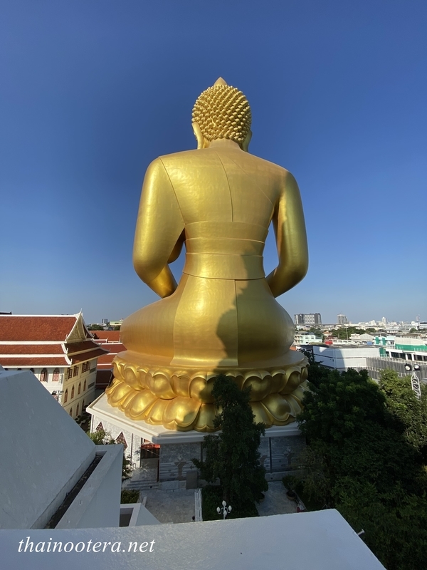 タイ寺院　釣鐘　鐘 ワットラカン】タイ人なら皆知ってるたくさんの鐘があるチャオ