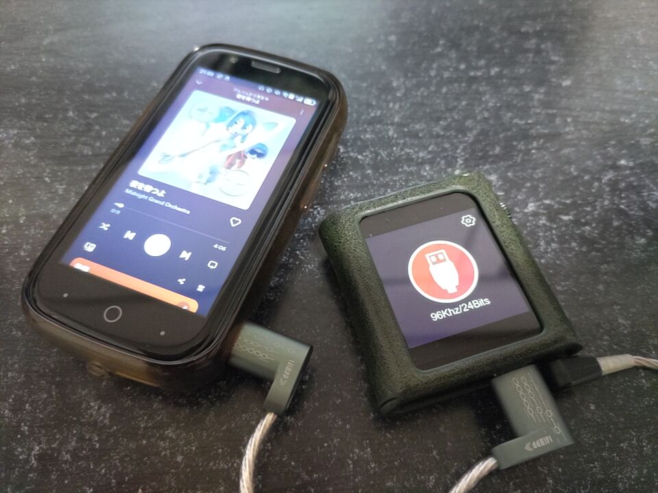 Shanling M0 Pro その他付属品 Shanling M0 Pro レビュー｜バランス接続も対応！小さくて高音質