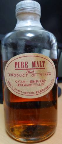家飲み７杯目 ニッカウヰスキー ピュアモルト 赤 旅行けば千鳥足