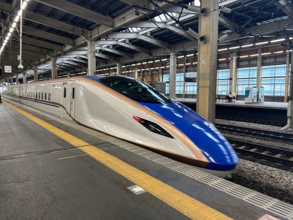 新潟へ向かう新幹線　さようなら