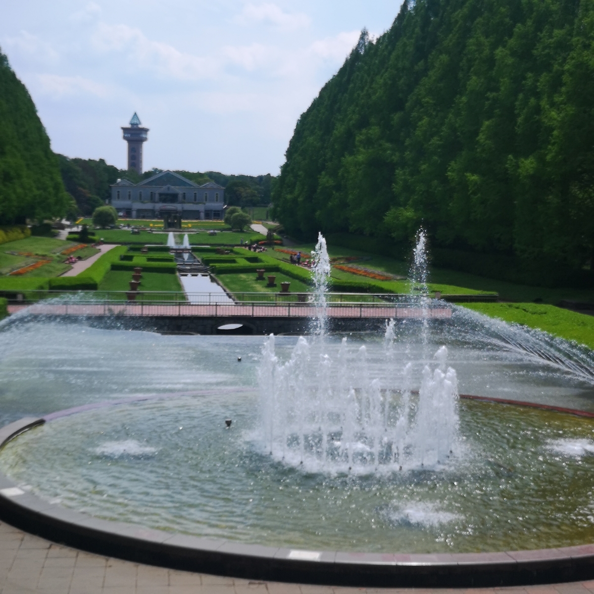 神奈川県 相模原公園 に 行ってきました 花と噴水とからくり時計 広々としたフランス式公園 あたりまえ それさあ