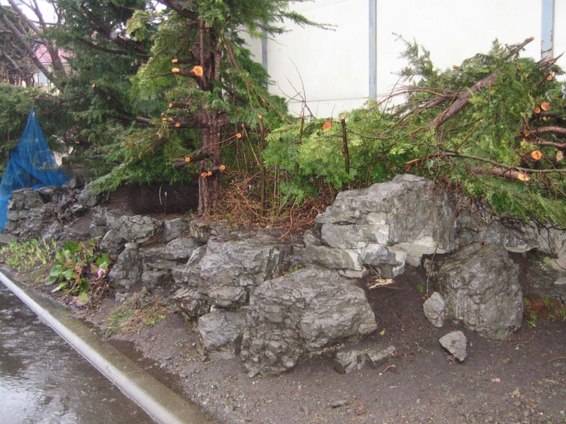 f:id:atarou:20110417063740j:image f:id:atarou:20110417063740j:image