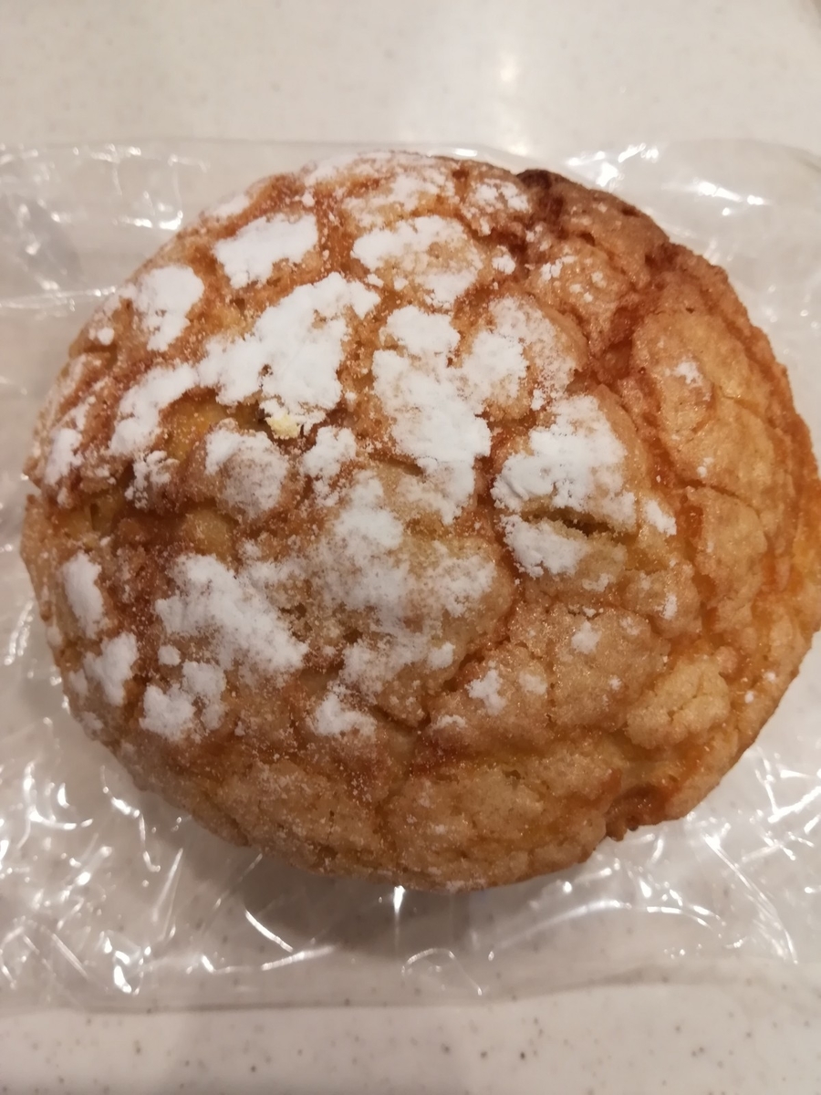バナナとキャラメルチョコレートのパネトーネ
