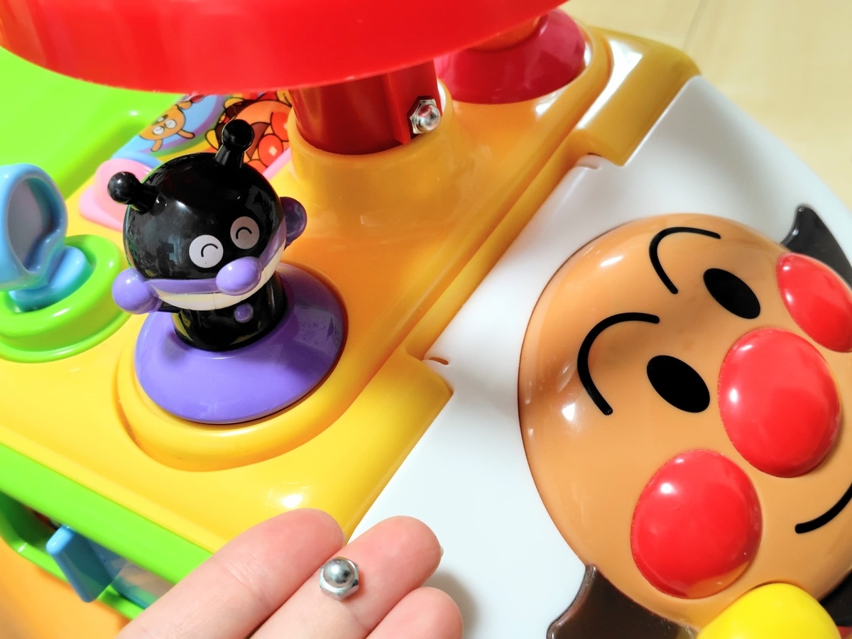 アンパンマンよくばりビジーカー