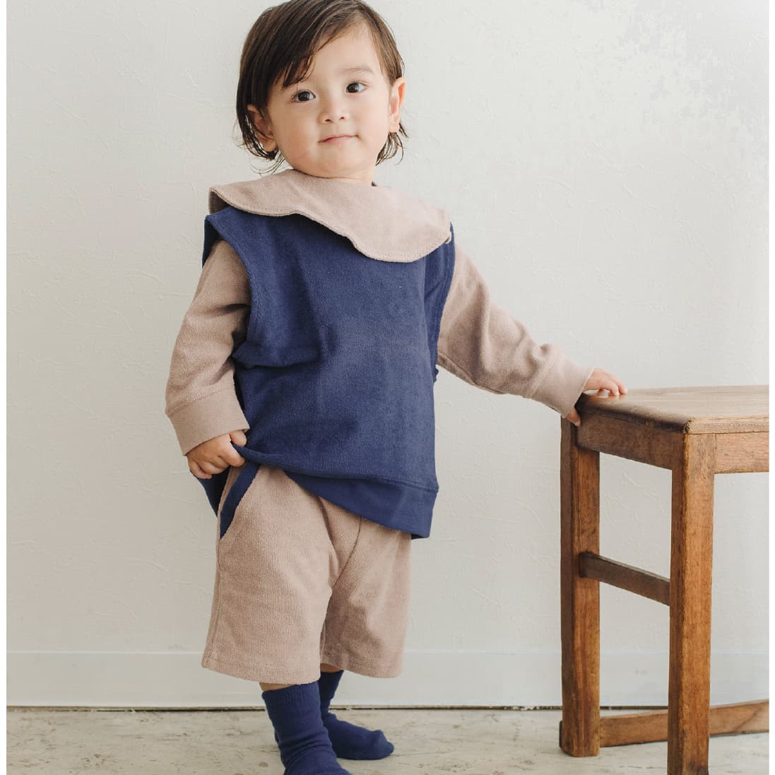 スリーコインズのベビー服、パイルベスト、パイルロングシャツ、パイルハーフパンツ