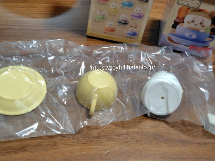 ちいかわキャラテアートケース　食玩　梱包はパーツごとに袋詰めされています