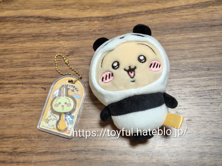 ちいかわミニチュアチョコチャームとちいかわのマスコットぬいぐるみ(パンダうさぎ)