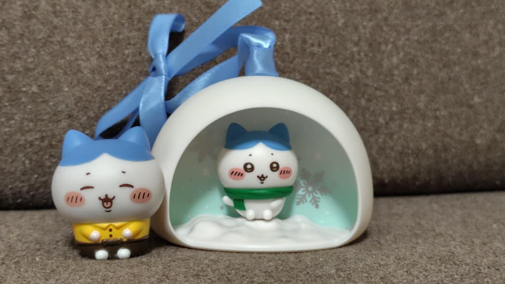 エニマイくじちいかわ F賞 オーナメント ハチワレ サイズ感