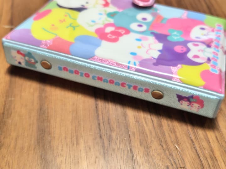 サンリオ システムシール手帳 背表紙