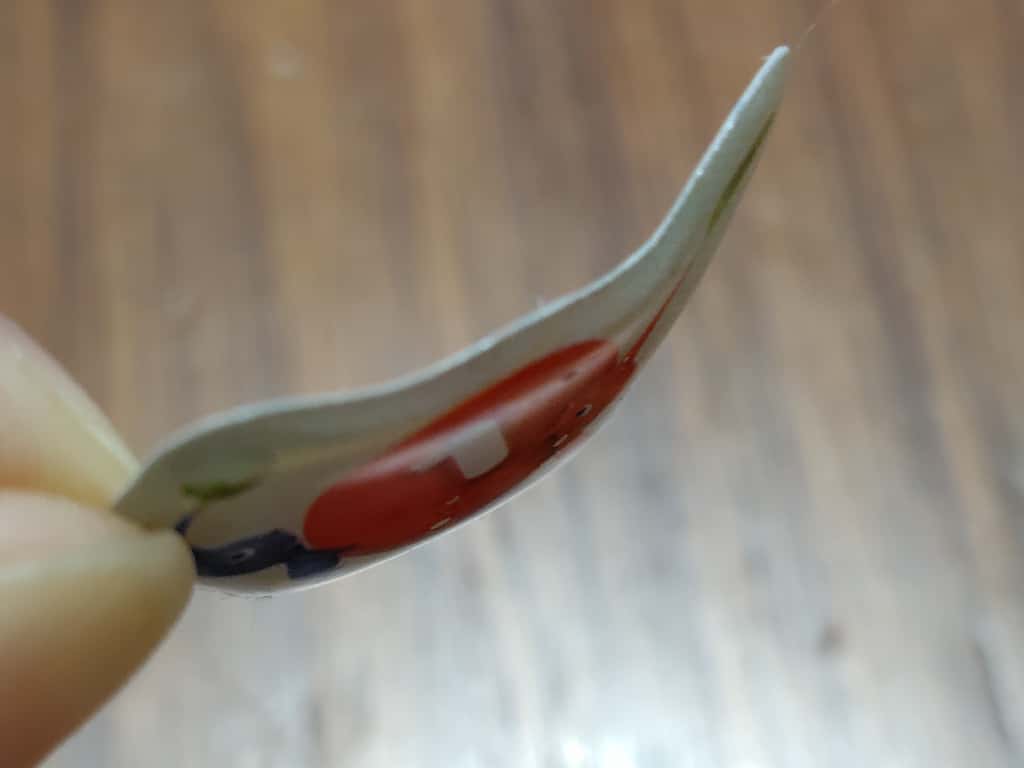 布用接着剤を塗ったシールの柔らかさ