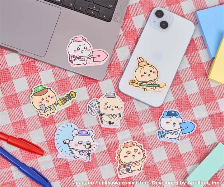 ちいかわぽけっと ピクニックなスマホに貼れるサイズのステッカー（ピクニックなみんな） 330円