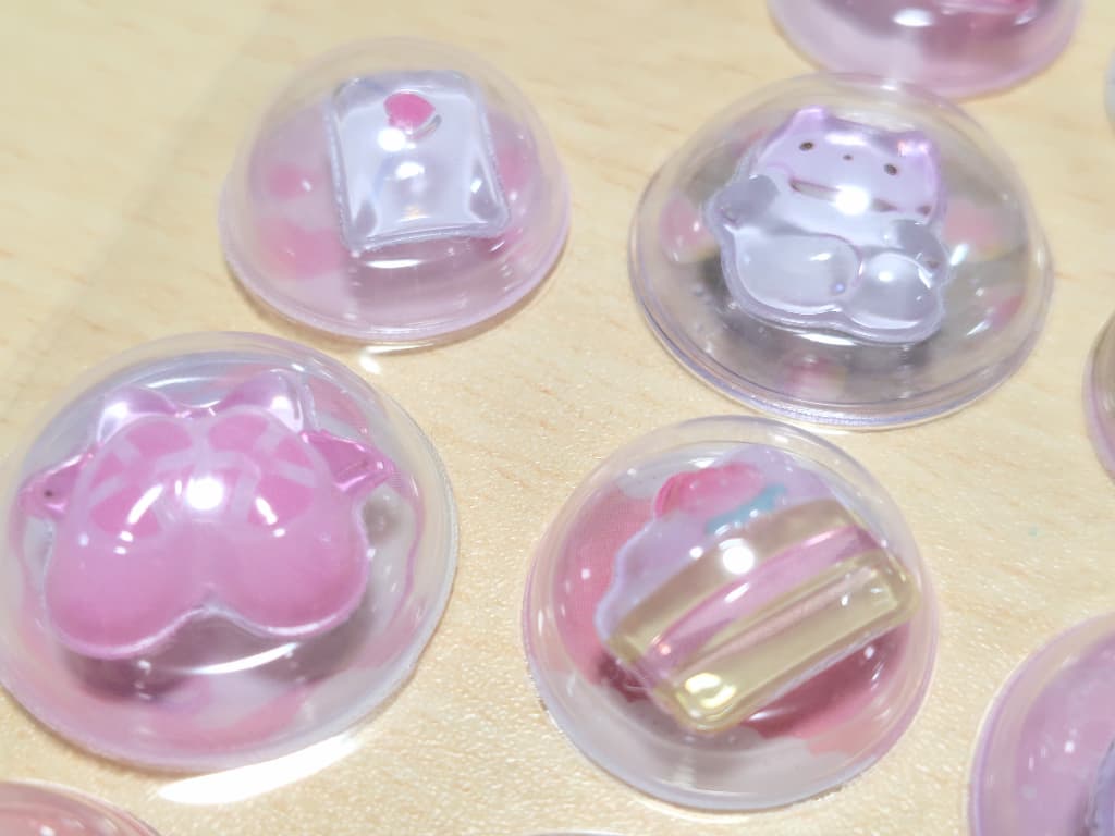 カミオジャパン　カプセルポップシール　ぴんくぽっぷ　立体感のあるシール