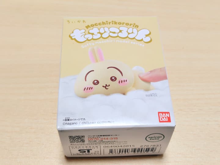 ちいかわ　もっちころりん　パッケージ