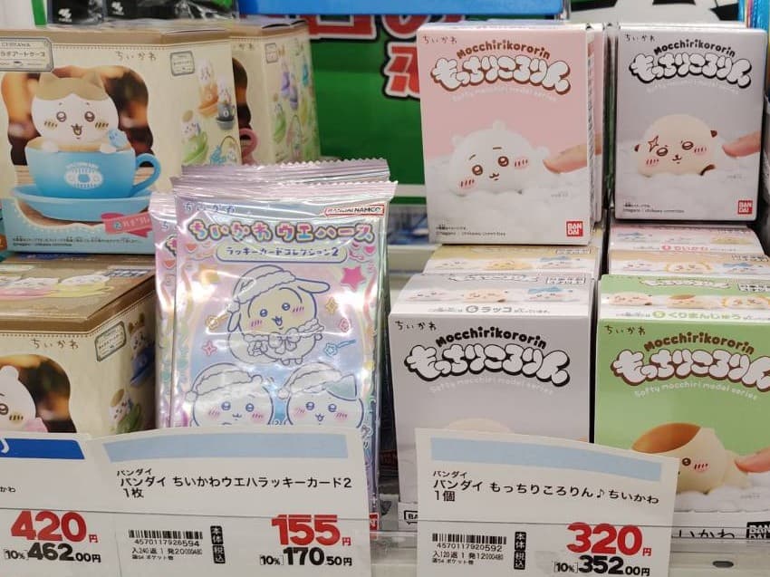 もっちりころりん　ちいかわ　売り場の様子