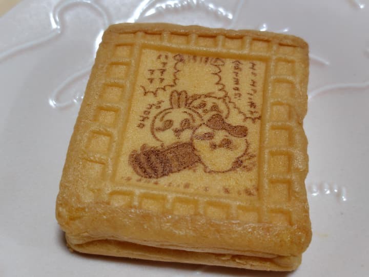 ちいかわワッフルは絵柄入りでかわいい見た目です